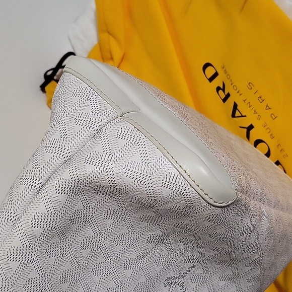 GOYARD Artois White Chevron Tote St Louis Canvas Coated PM Tote Bag - Picture 7 of 10